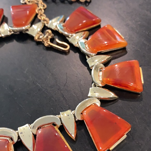 Vintage Charel Lucite Red Orange Choker Necklace - Picture 6 of 10